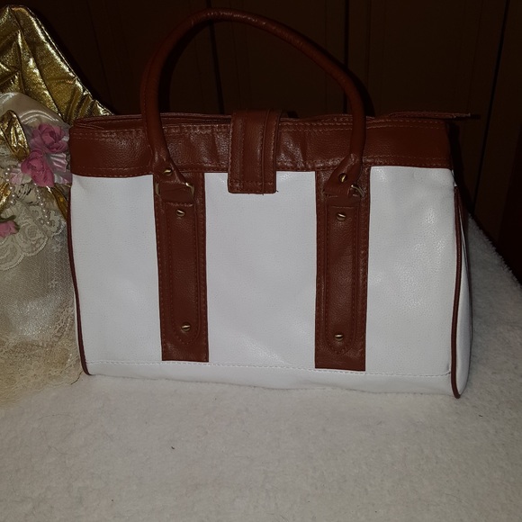 handbag - Picture 2 of 5